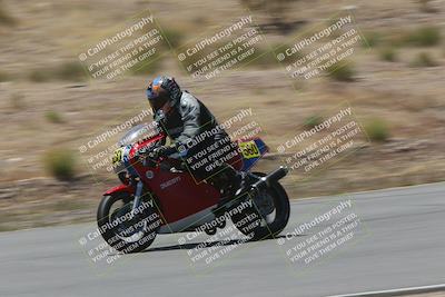 media/Apr-20-2025-AHRMA (Sun) [[393a79c373]]/Race/Group 5/Turn 4b/